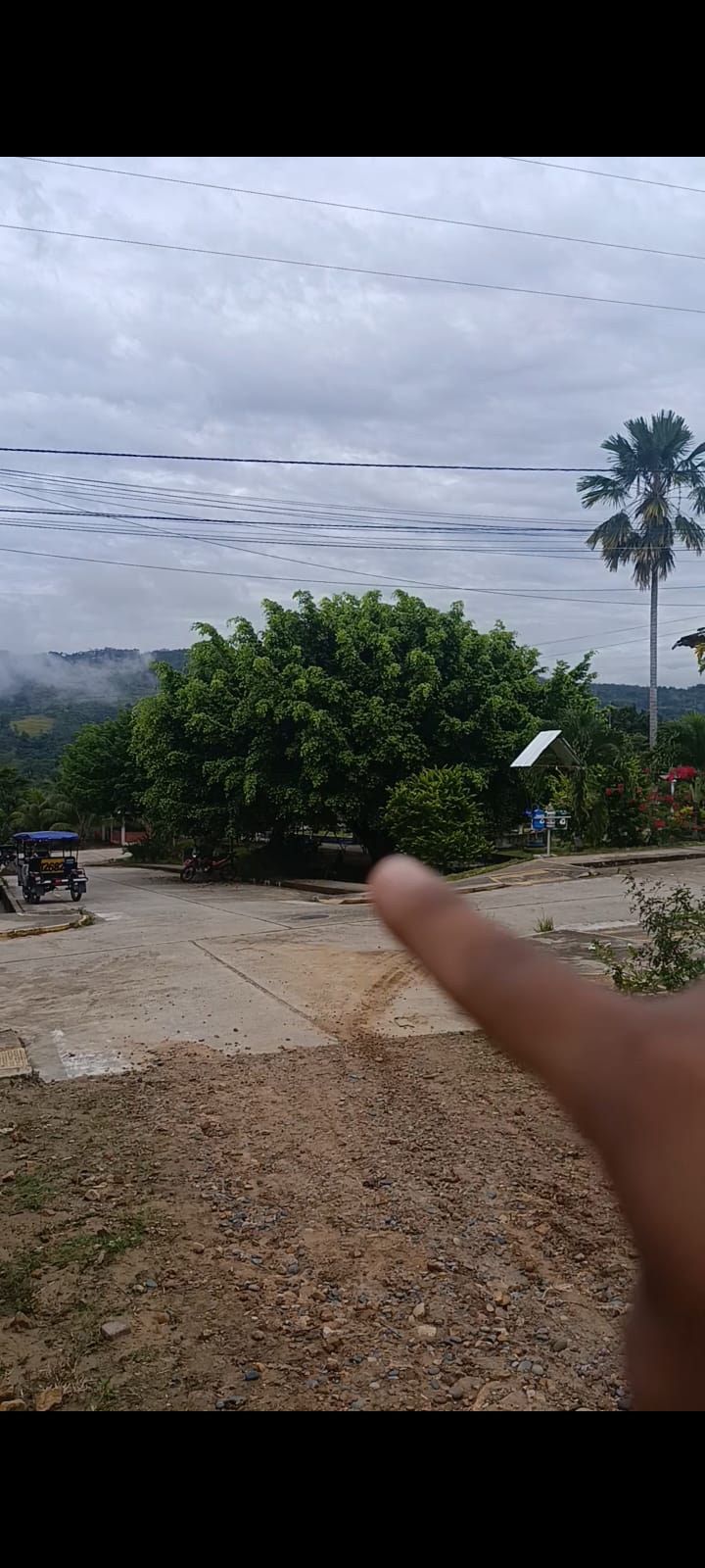 Lote a 1 cdr de la plaza de san Antonio en Morales- Tarapoto