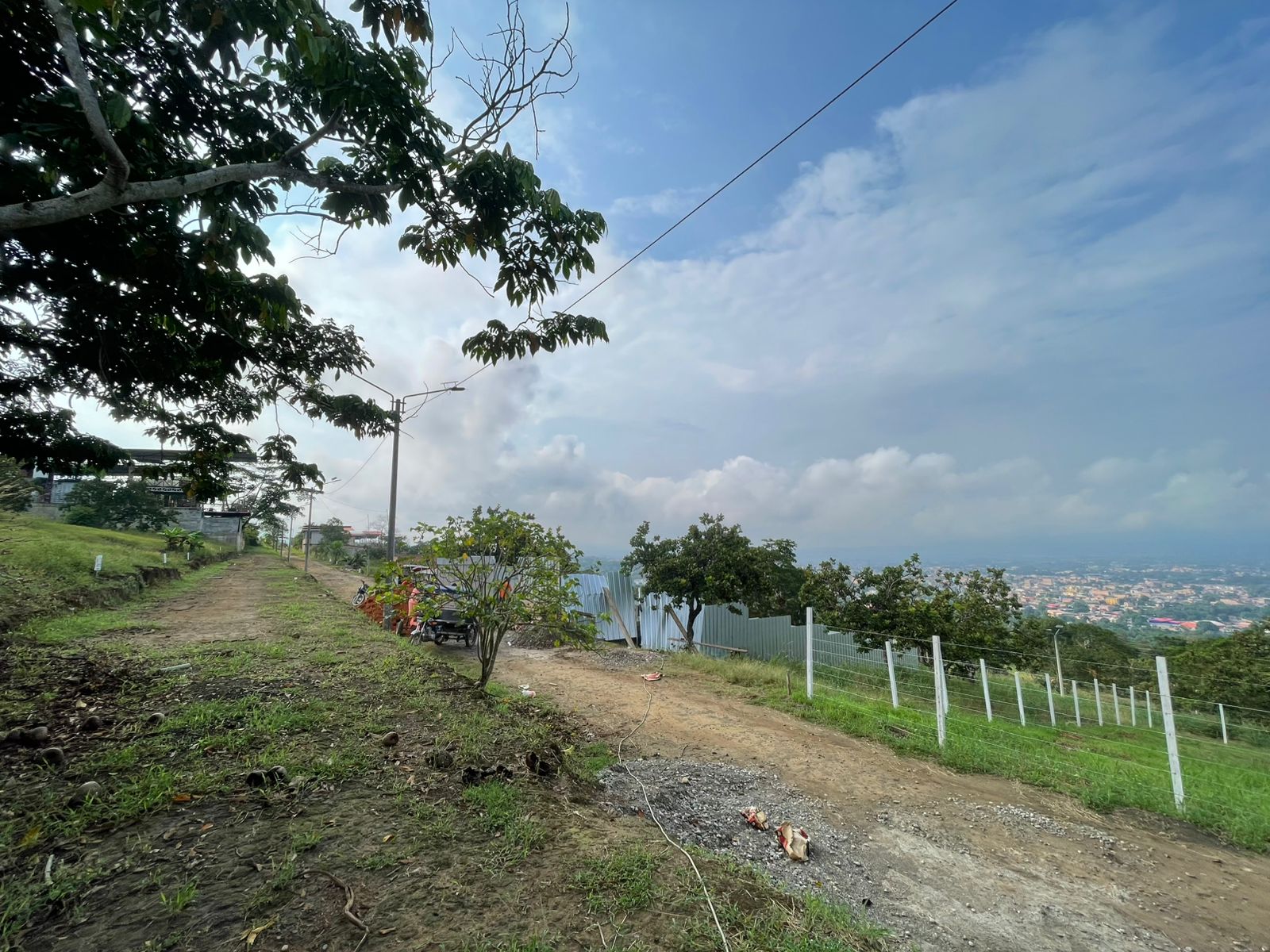 OPORTUNIDAD DE INVERSIÓN TURÍSTICA Y AIRBNB EN TARAPOTO 🌿✨