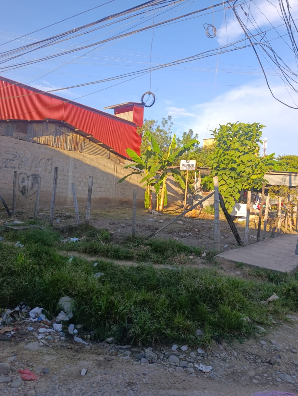 🏢 VENTA DE TERRENO EN ZONA COMERCIAL – BARRIO HUAYCO, TARAPOTO